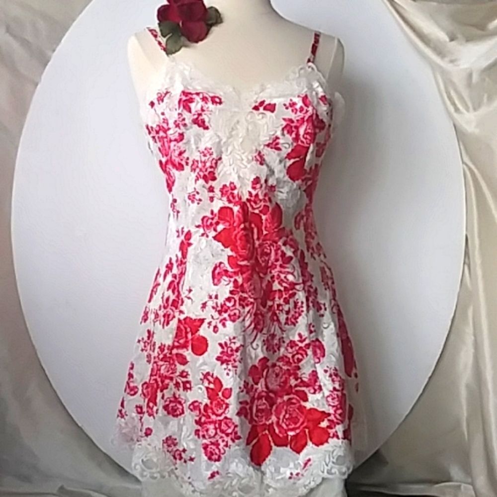 Victorias Secret Vintage Gold Tag Satin Rose Lace Chemise Lingerie Slip …